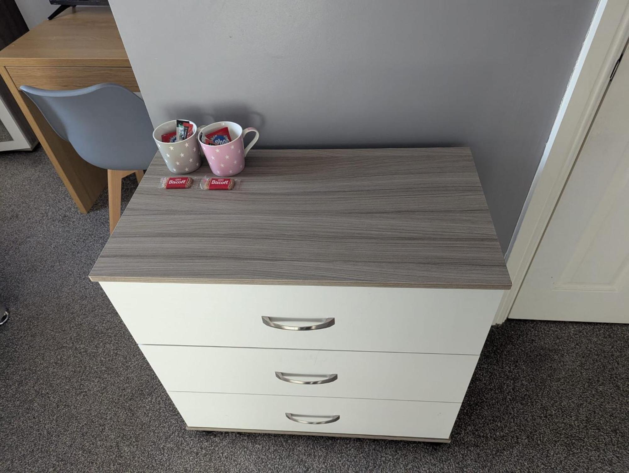 Darwin Stays - Service Accommodation In Newcastle Under Lyme City Centre Extérieur photo