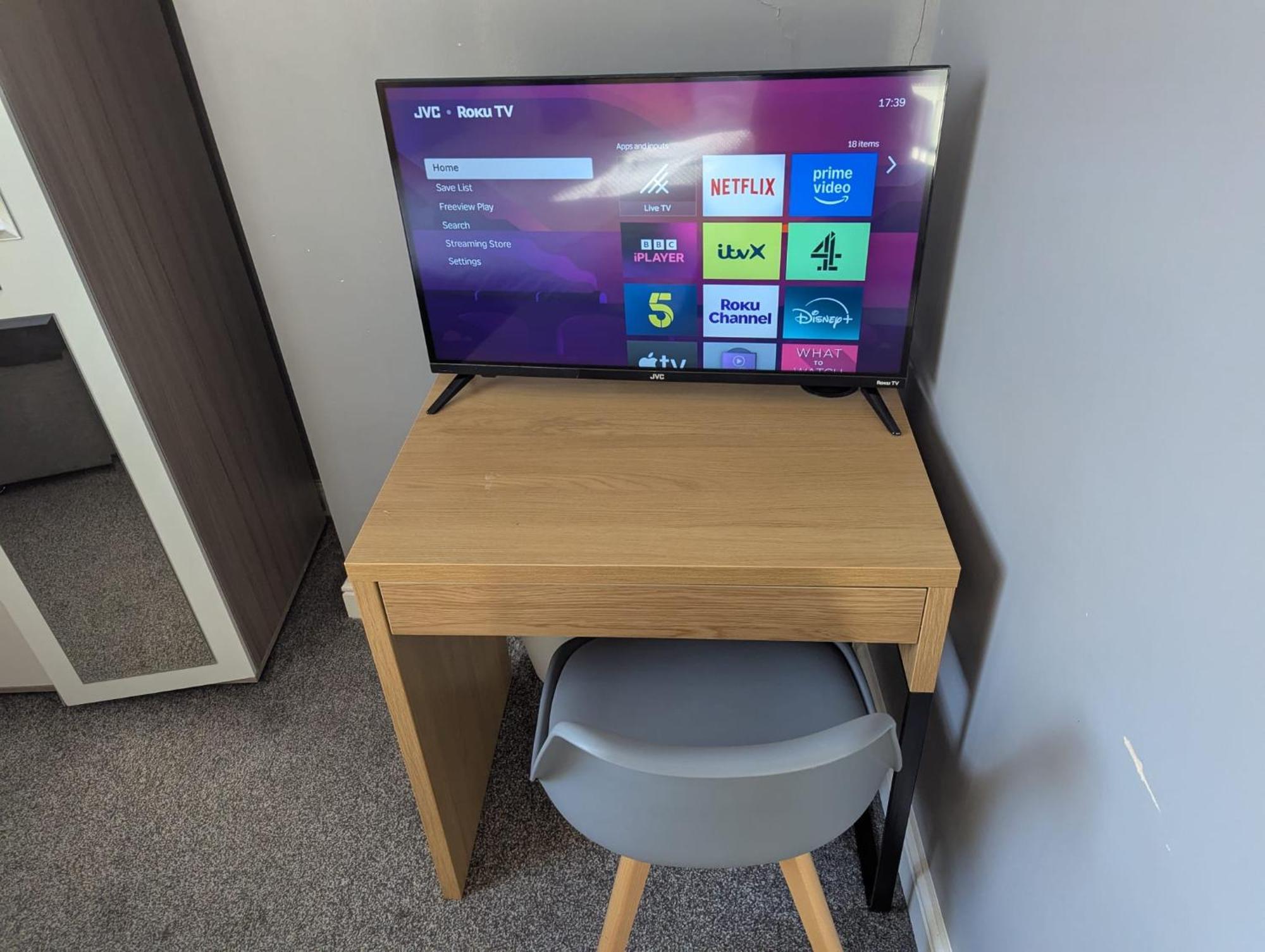 Darwin Stays - Service Accommodation In Newcastle Under Lyme City Centre Extérieur photo