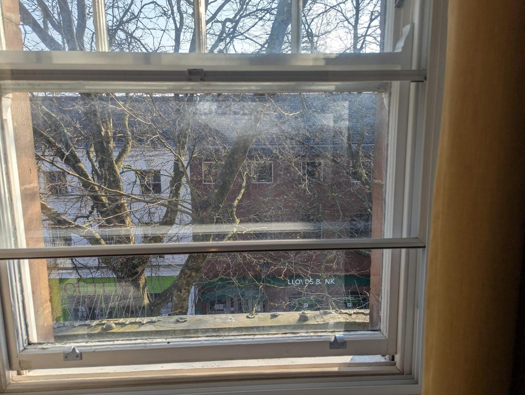 Darwin Stays - Service Accommodation In Newcastle Under Lyme City Centre Extérieur photo